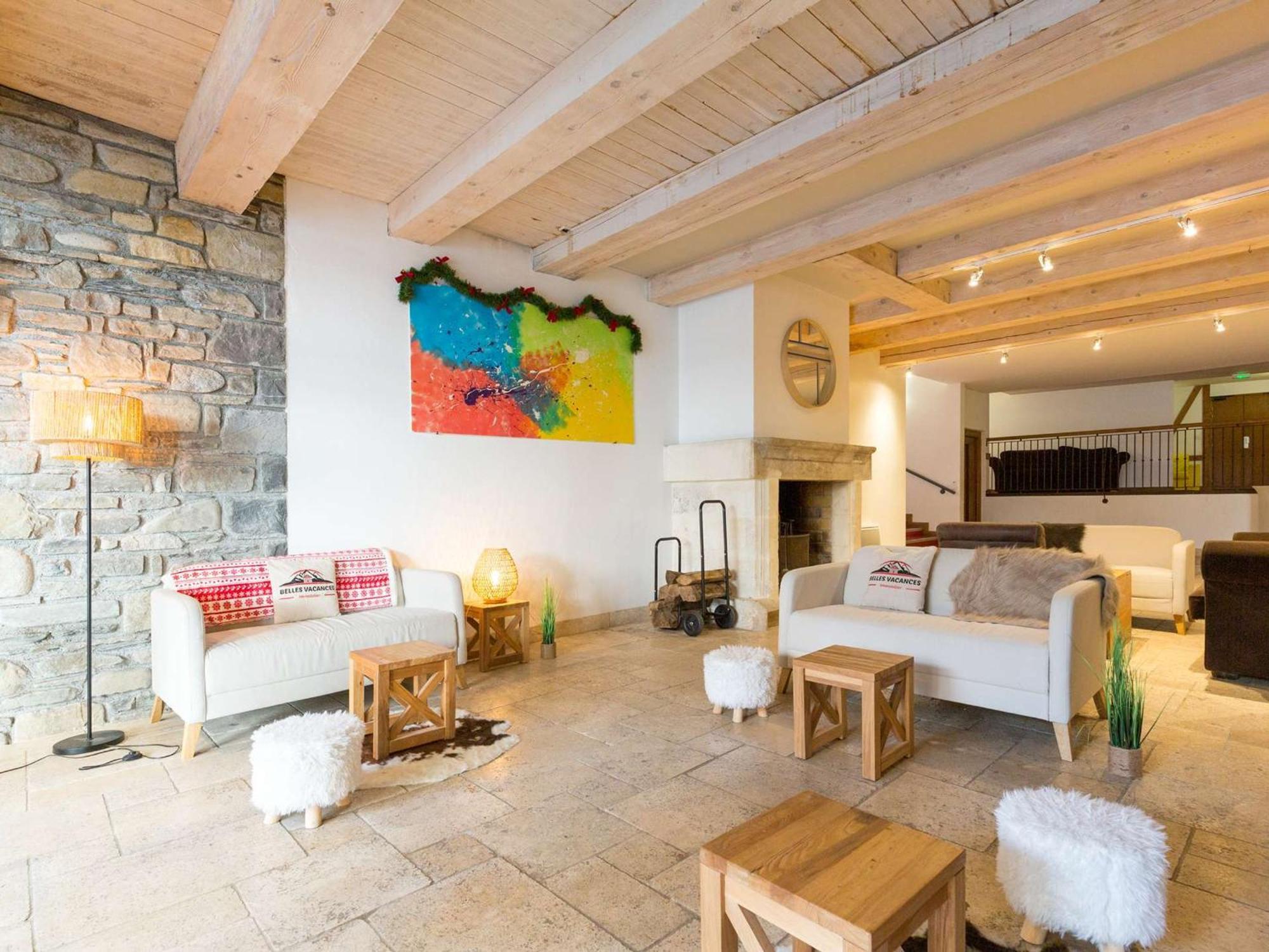 Appartement De 70 M² Au Centre-Ville Avec Piscine, Hammam, Sauna Et Balcon Bien Expose - Fr-1-296-392 แซ็งต์-ลารีย์-ซูว์ลอง ภายนอก รูปภาพ